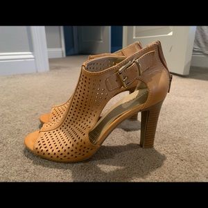 Size 7.5 Women’s Heels/Booties